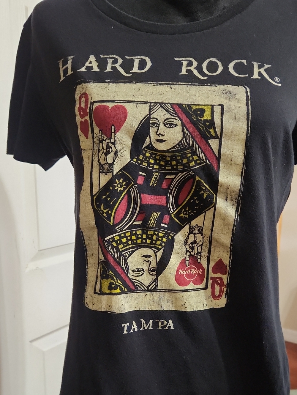 Hard Rock Cafe Tampa Queen of Hearts Black, Red, Cream Graphic
